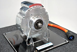 Rare earth-less in-wheel motor